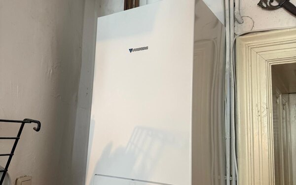 Installateur Notdienst im Einsatz in Penzing, 1140 Wien